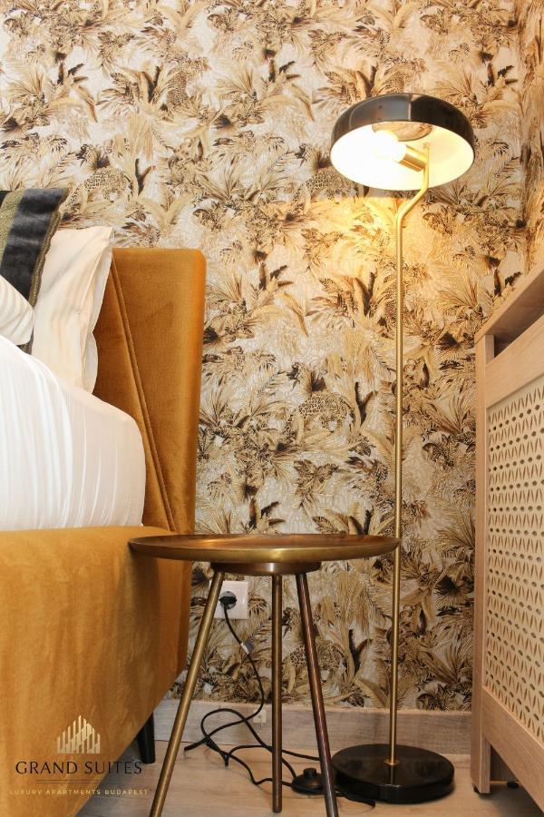 Grand Suites Corvin Budapest Exterior photo